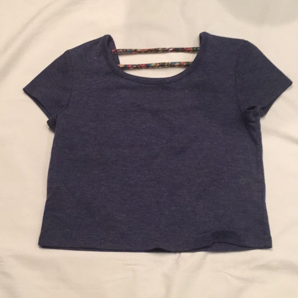Navy blue back detail like new dressy casual tee